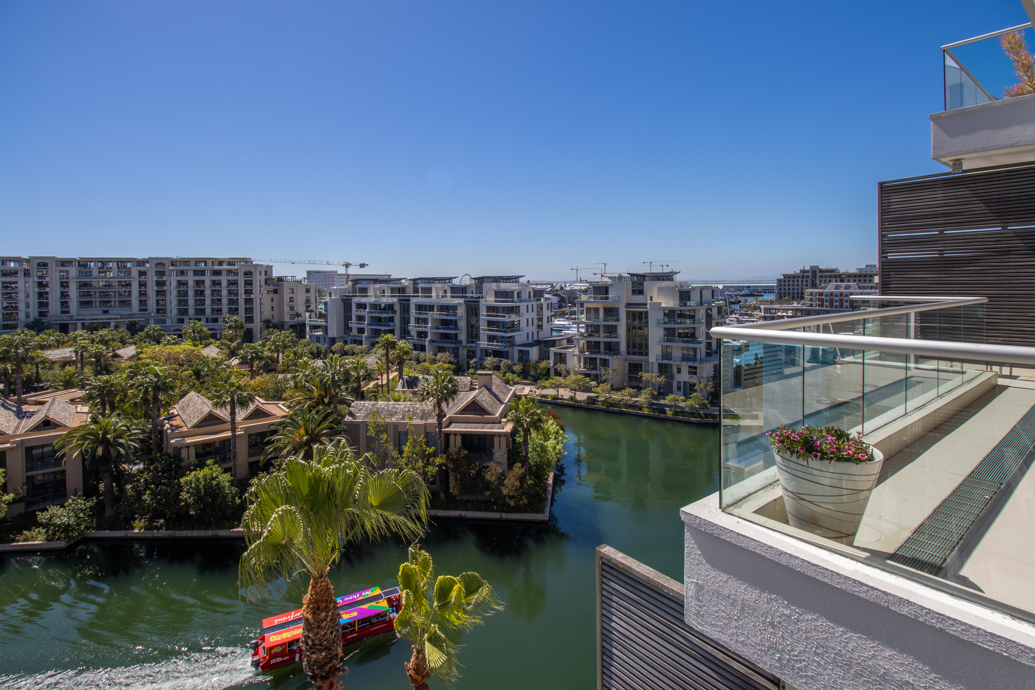 Juliette 603 marina and canal outlook