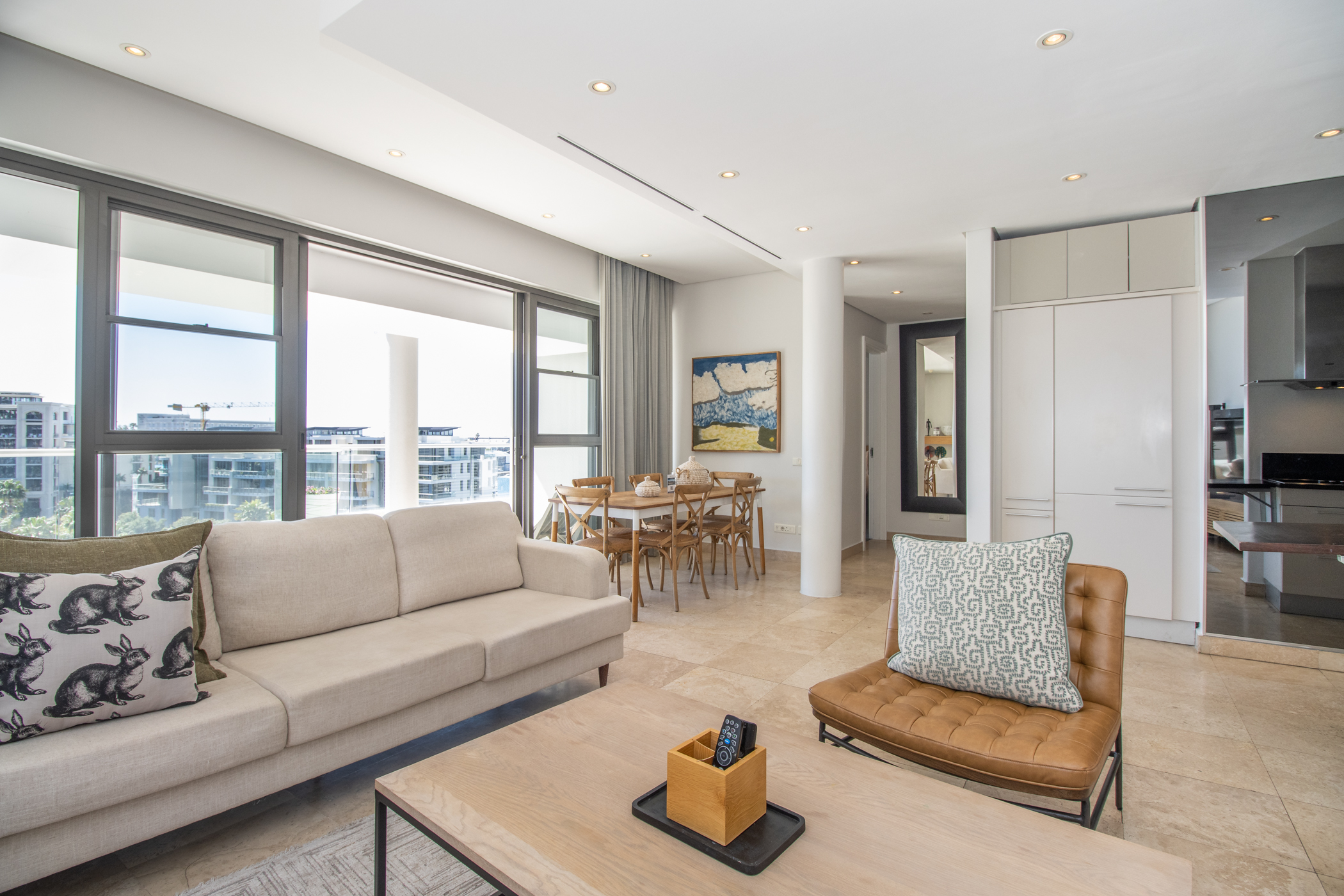 Juliette 603 lounge with natural light