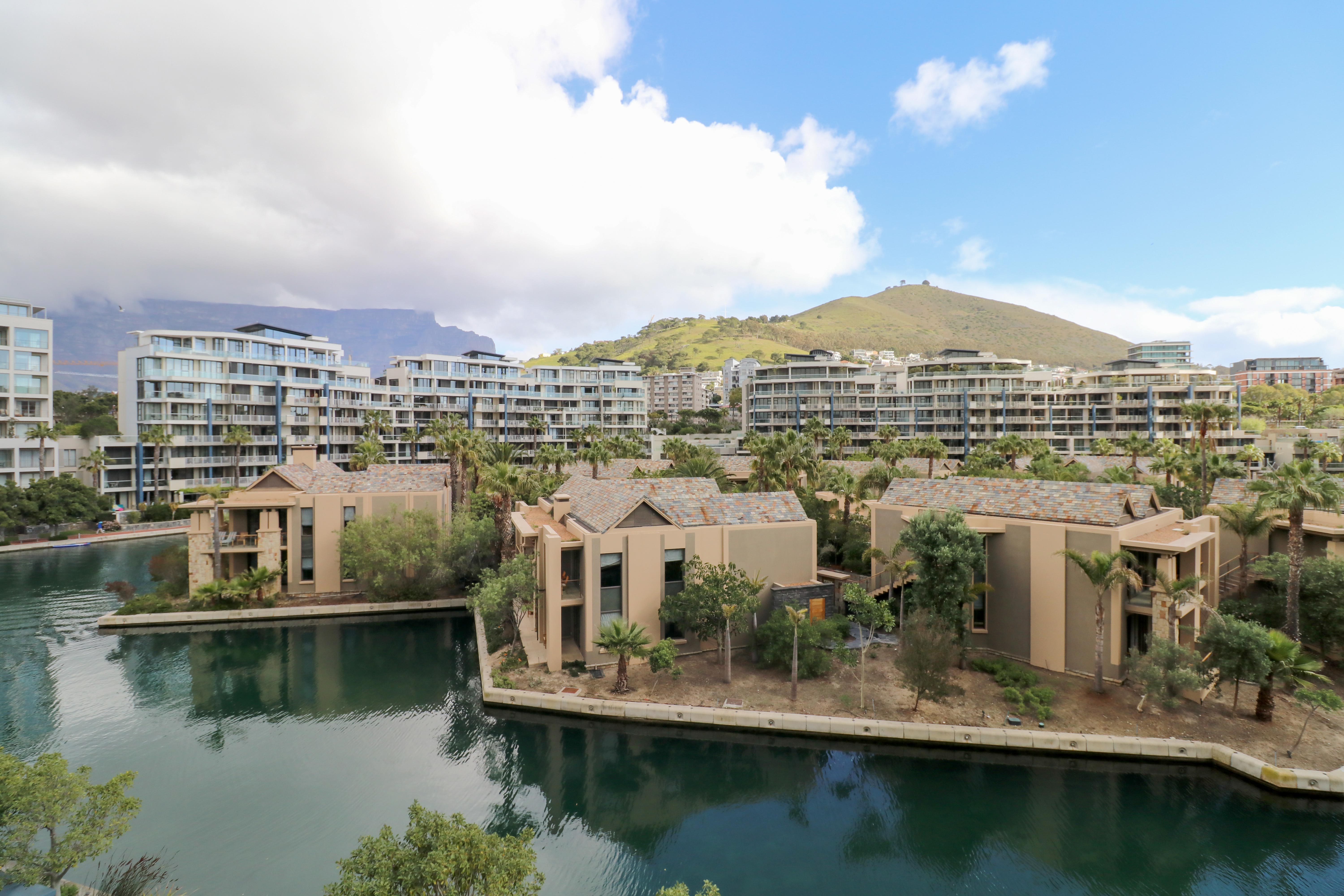 Pembroke 302 Waterfront view