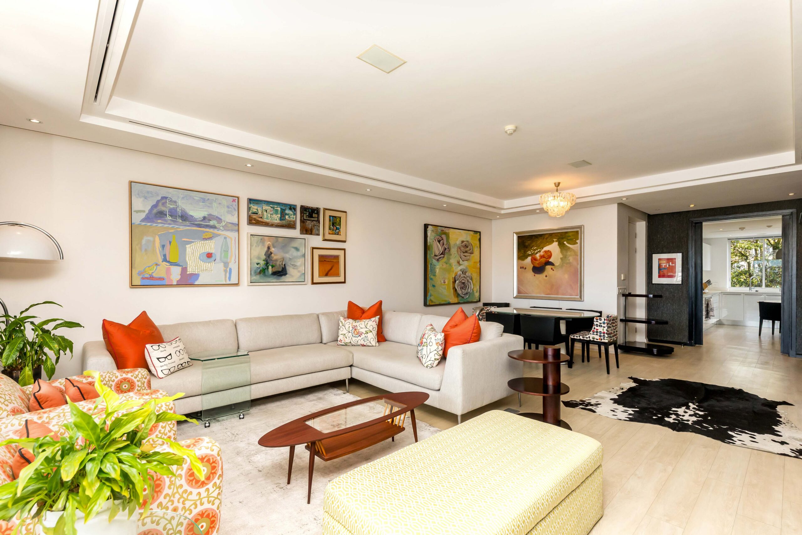 Parergon 106 open-plan lounge and six-seater dining area